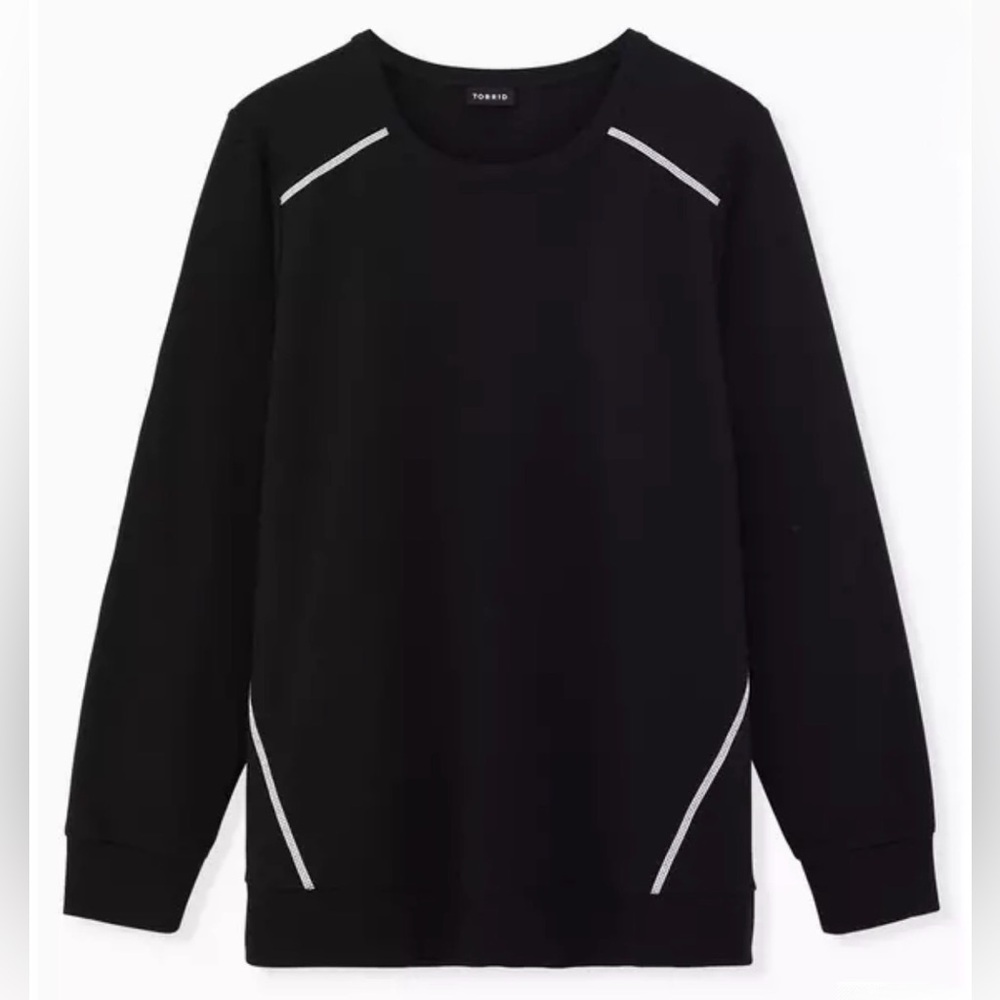 Torrid Black Fleece Raglan Sweatshirt Deep Black Rhinestone 3x 22-24 Sold Out